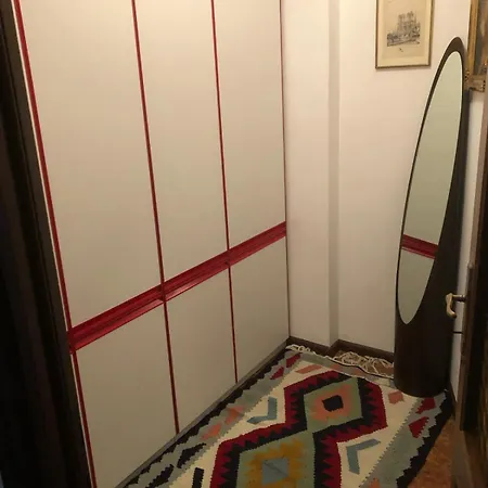 Comoda Casa Al Mare * سانريمو